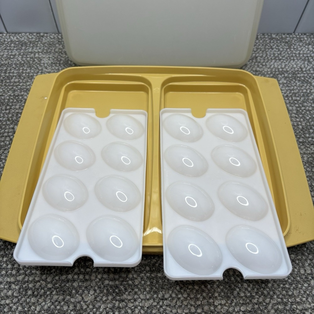Vintage Tupperware Deviled Egg Trays with Harvest Gold Carrier W Lid - Picture 5 of 6